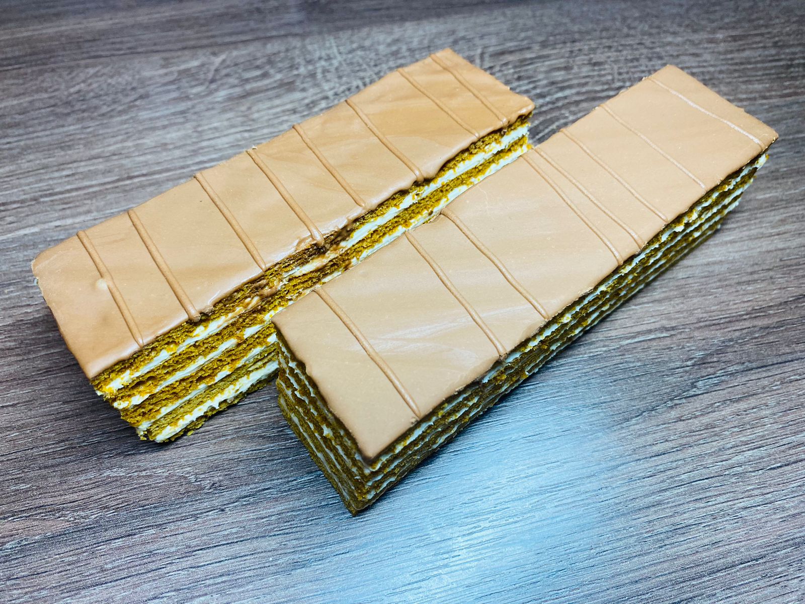 156 Восточные сладости "Деффо" (Твит) пирожное в темн.глаз. г. Армавир ТМ Настя (2,5кг)